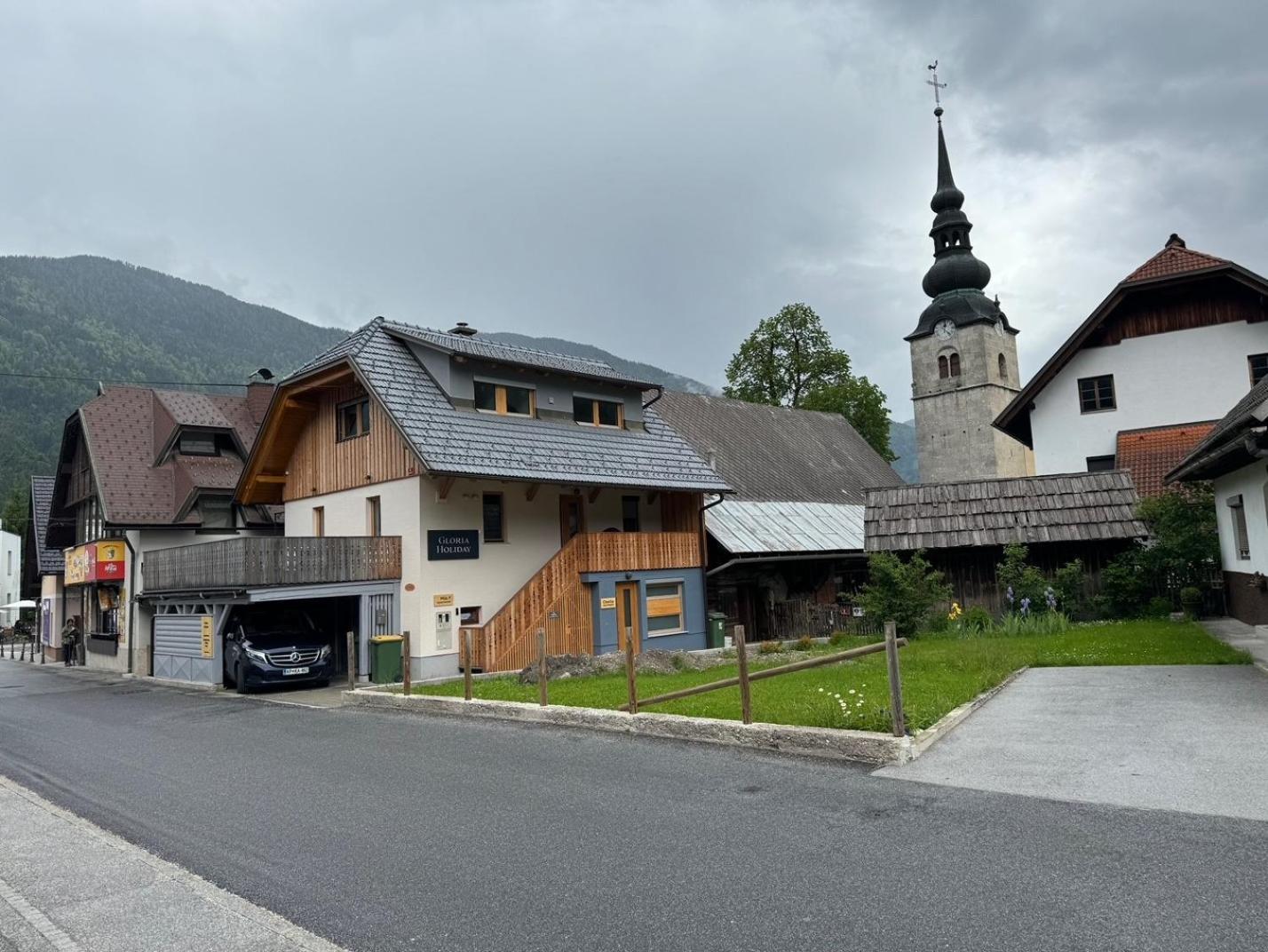 Gloria Holiday - Kranjska Gora Apartments Esterno foto